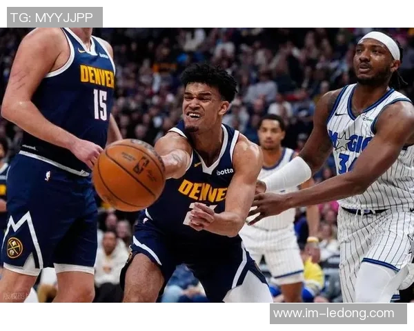 穆雷狂砍42分引领球队逆转末节独得16分展现杀神本色